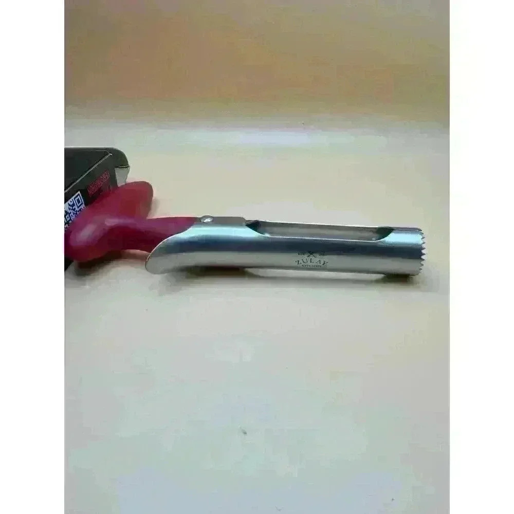 Zulay Kitchen Premium Apple Corer Tool